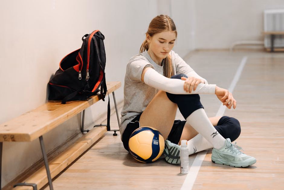 Genou douloureux chez l'adolescent en croissance, quand et pourquoi consulter un ostéopathe